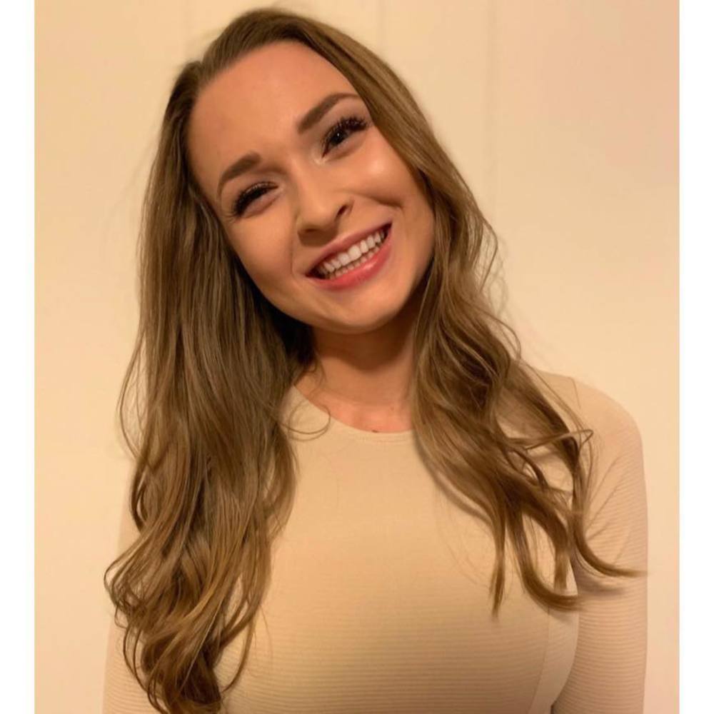Meet your Posher, Marissa